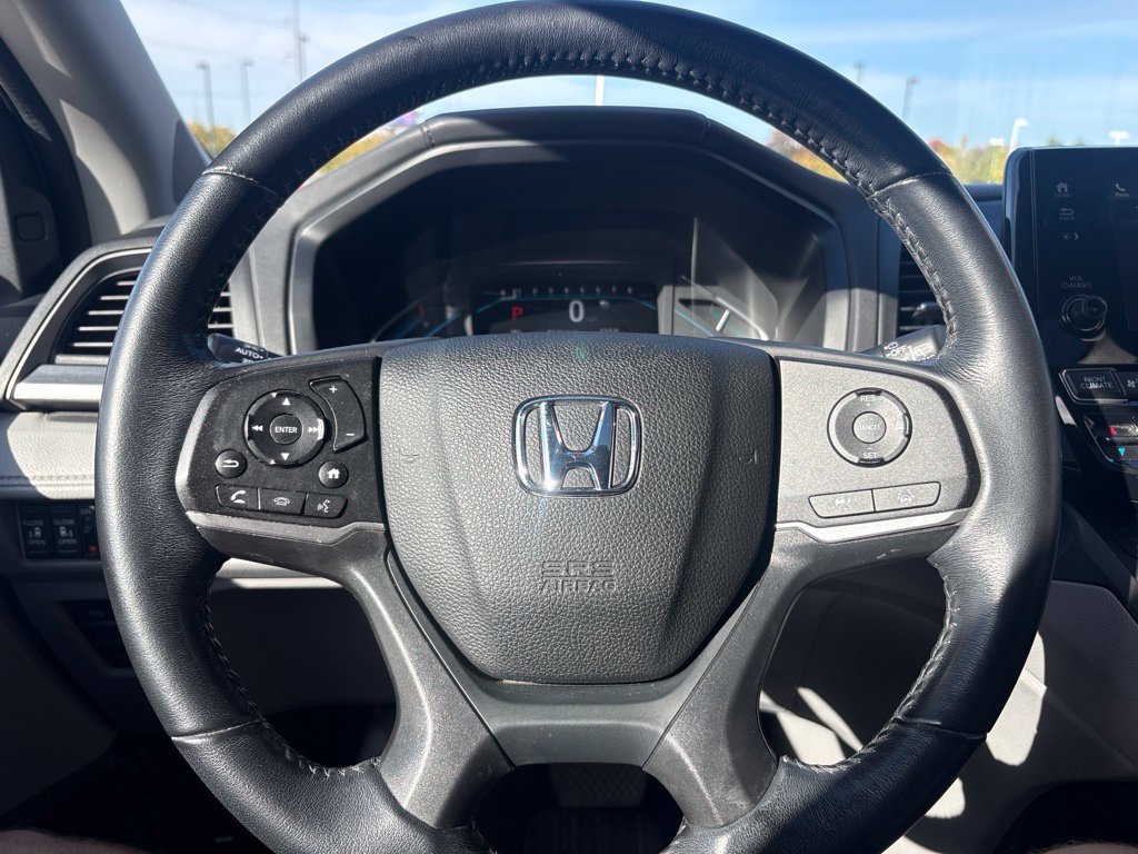 Used 2021 Blue Honda EX-L image 16