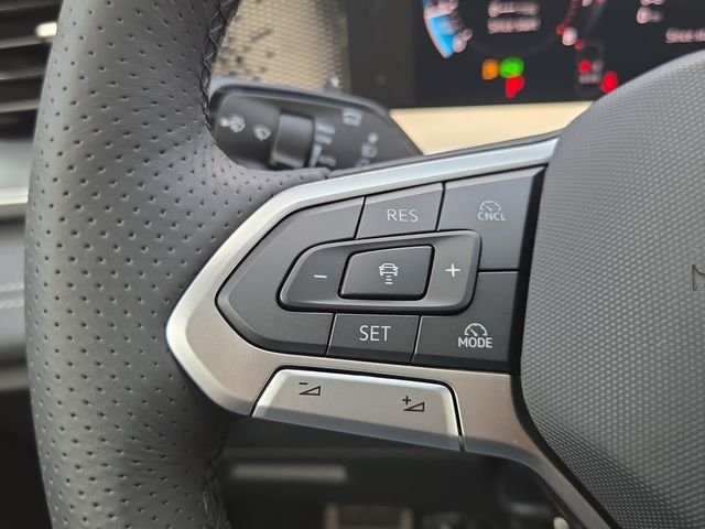 New 2026 Black Volkswagen 2.0T SE R-Line Black image 14