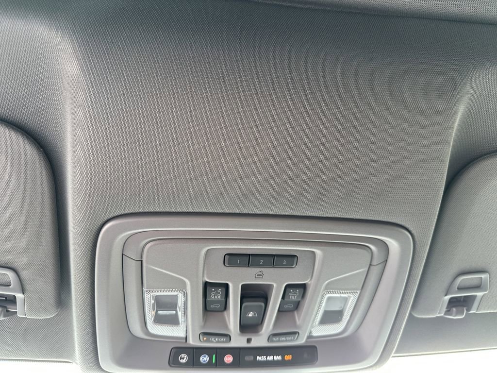 2026 GMC Sierra 1500 SLT - Photo 25