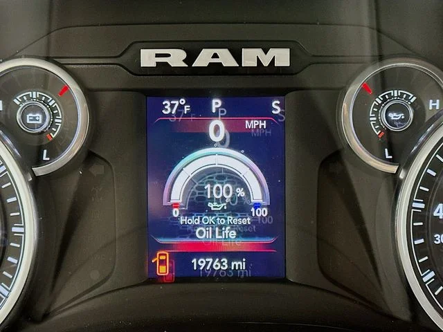 Certified Pre-Owned 2024 Ram 1500 Big Horn/Lone Star