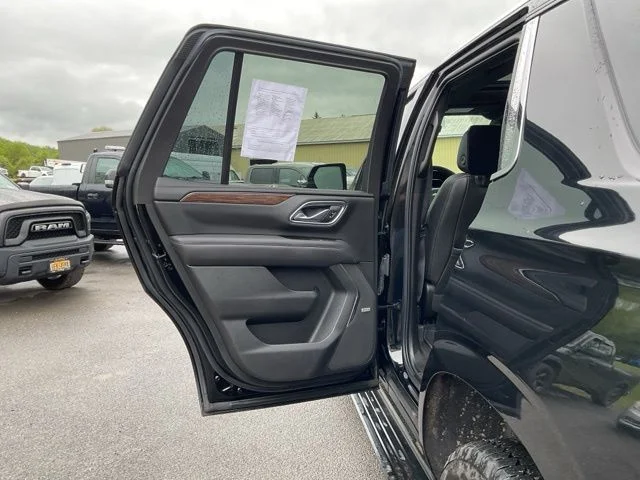 Used 2022 Black Chevrolet High Country image 49