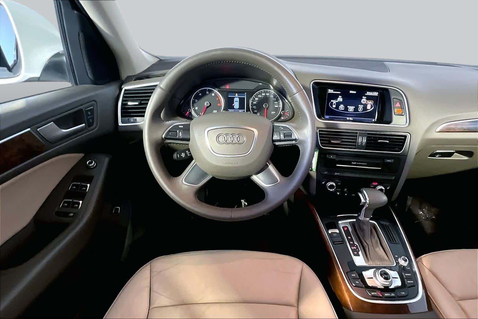 Used 2015 Ibis White Audi Premium image 6