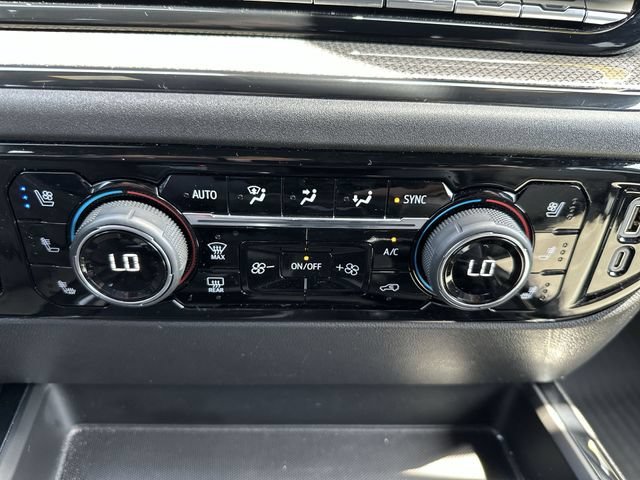 Used 2024 Black Chevrolet ZR2 image 18