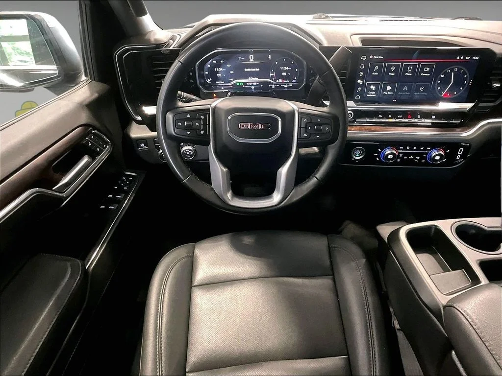 2024 GMC Sierra 1500 SLT - Photo 18