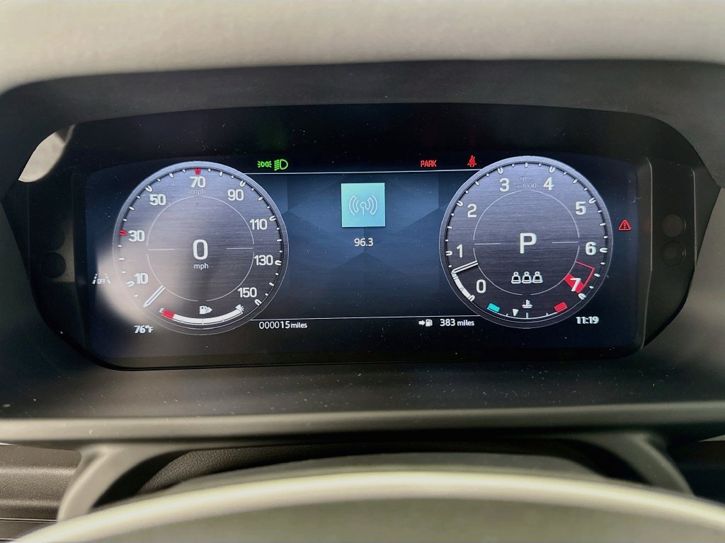 New 2026 Santorini Black Land Rover X-Dynamic SE image 12