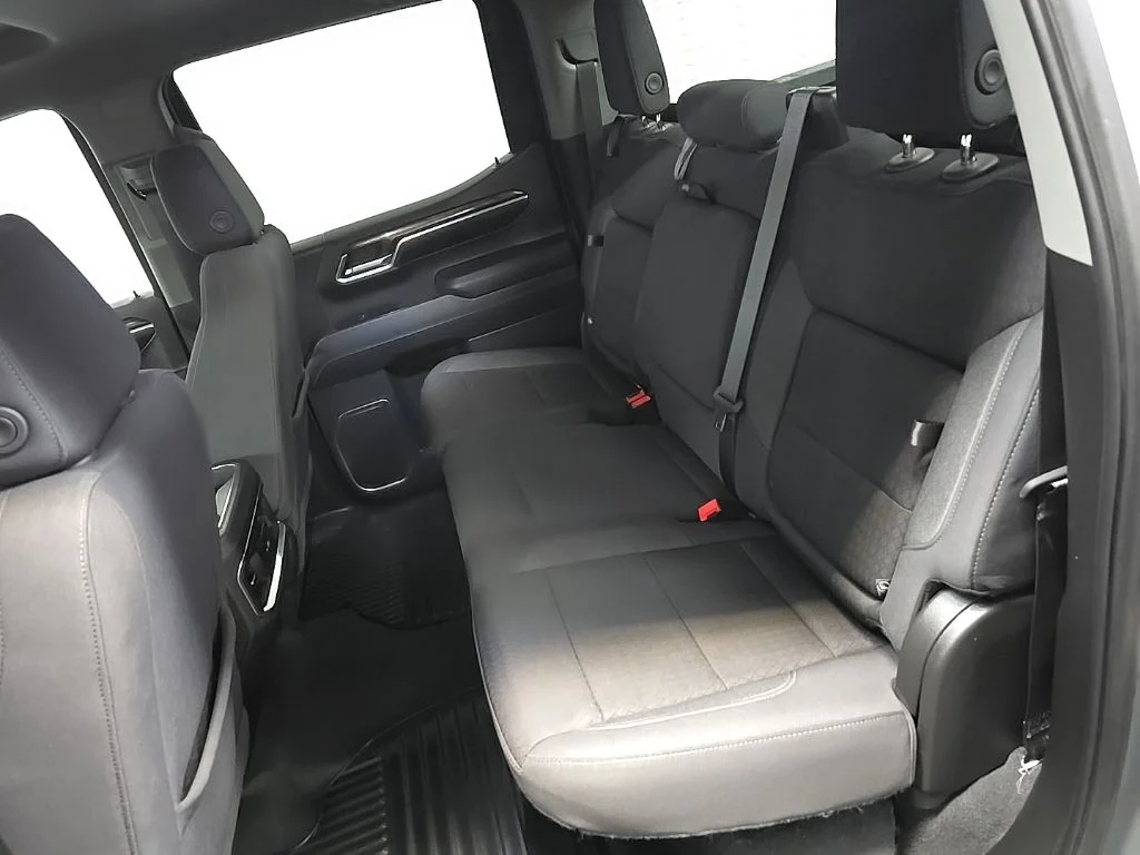 Used 2024 Silver GMC Elevation image 30