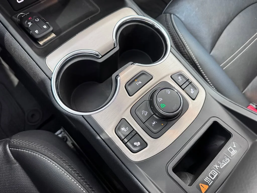 2023 GMC Terrain Denali - Photo 23