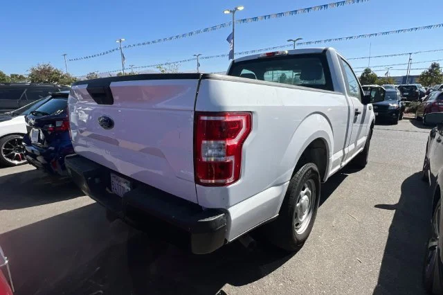 Used 2018 White Ford XL image 7