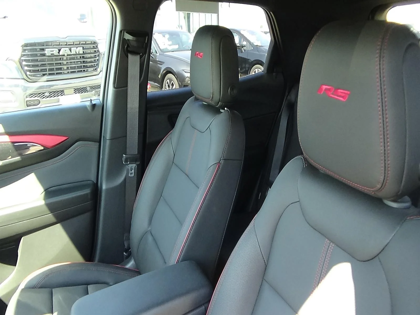 Used 2026 White Sands (g42) Chevrolet RS image 17