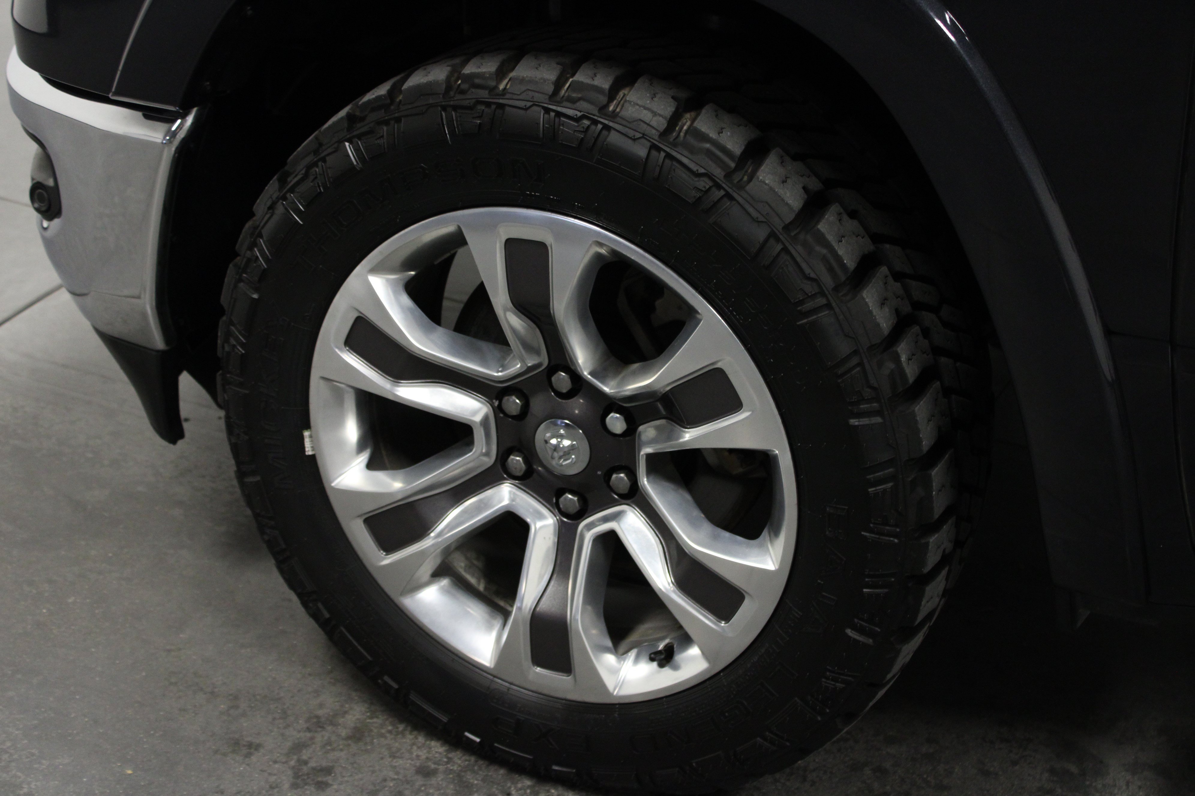 Used 2019 Maximum Steel Metallic Clearcoat Ram Laramie Longhorn image 10