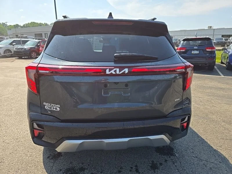Used 2024 Gray Kia EX image 6