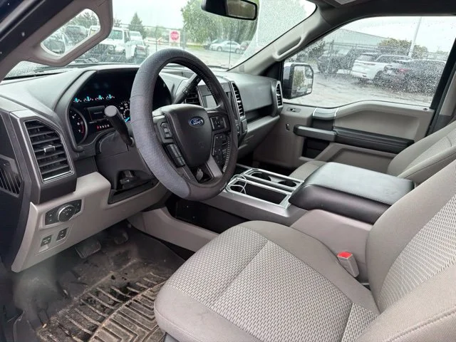 Used 2018 Blue Ford XLT image 8