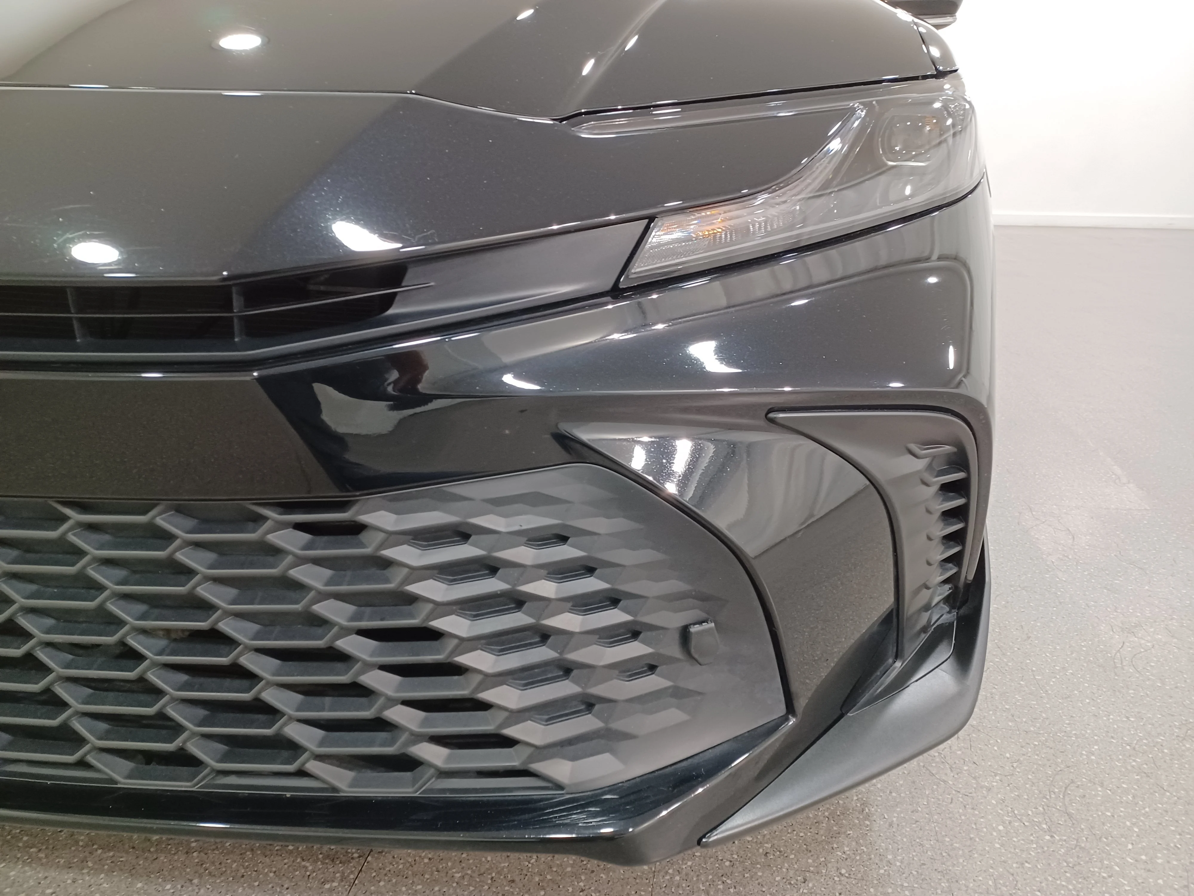 Certified Used 2025 Midnight Black Metallic Toyota SE Hybrid AWD*Great on Fuel! | Adaptive Cruise | Htd Leather | Sunroof | Htd Wheel | Lane Keeping image 5