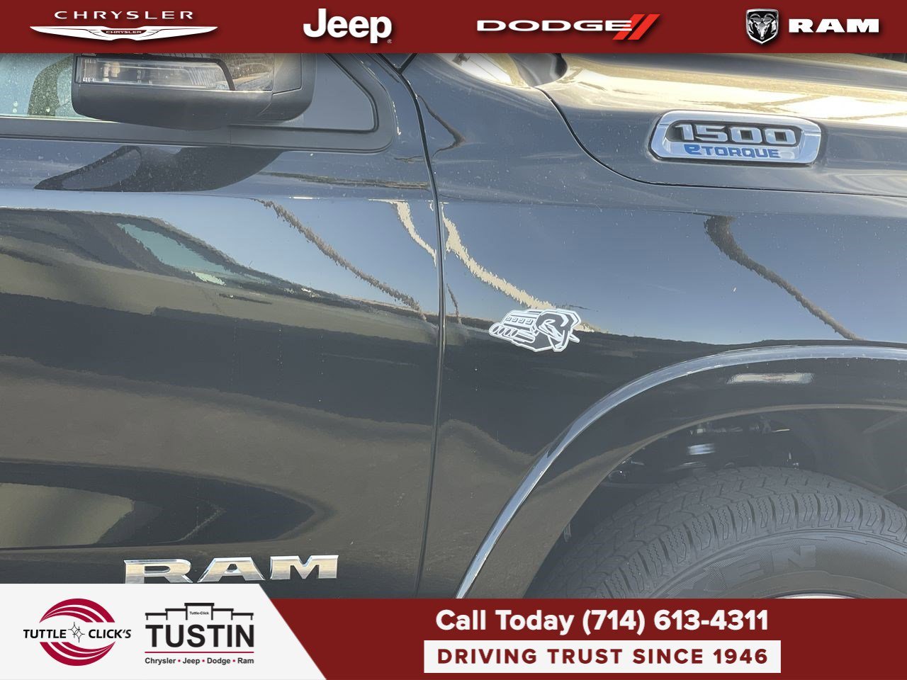 New 2026 Diamond Black Crystal Pearl-Coat Exterior Paint RAM Laramie image 8