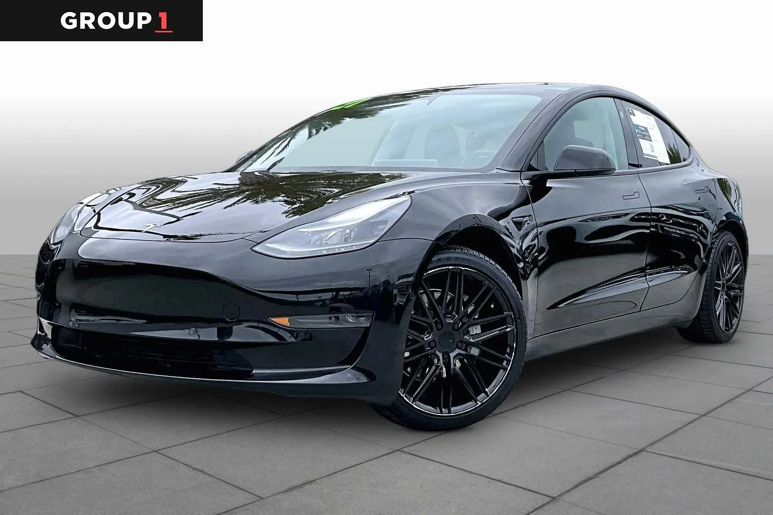 2021 Tesla Model 3 Standard Range Plus's photo