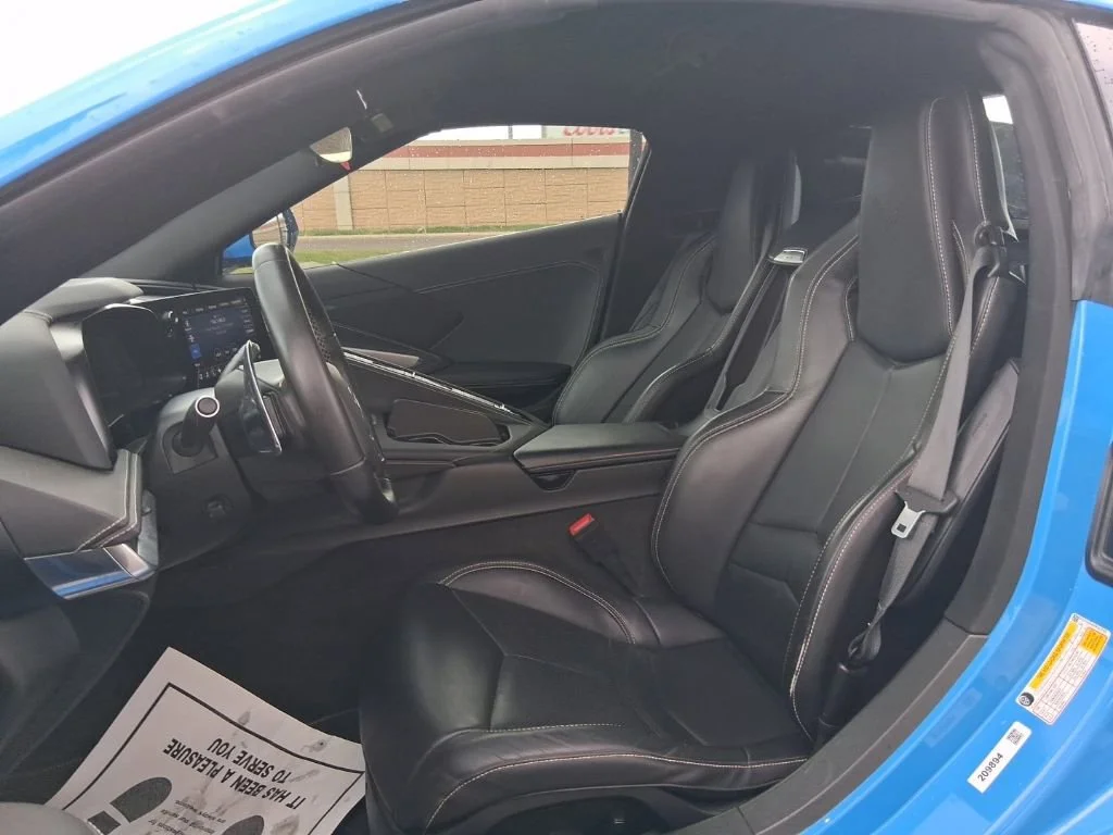 Used 2023 Rapid Blue Chevrolet 1LT image 17