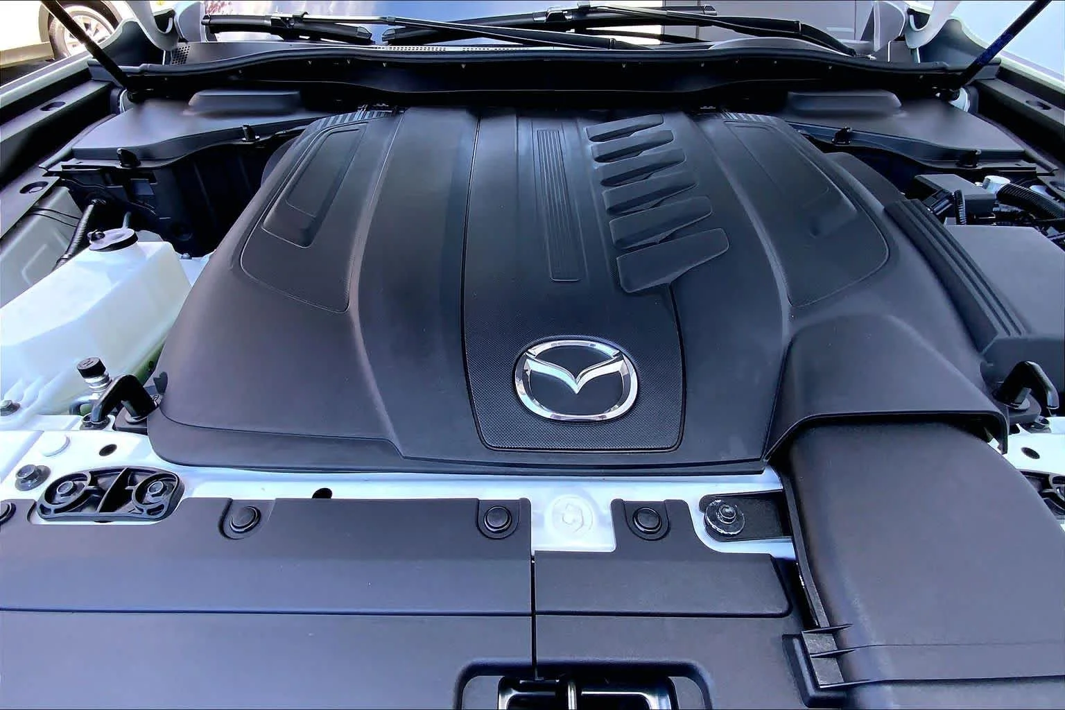 Certified Used 2025 Rhodium White Premium Mazda 3.3 Turbo Premium Plus Package image 30