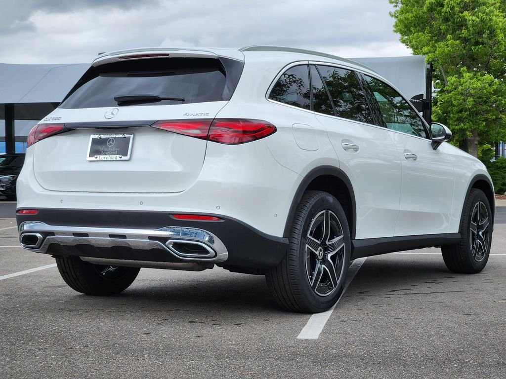New 2026 Polar White Mercedes-Benz GLC300 4MATIC® image 8
