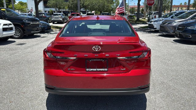 2025 Toyota Camry LE - Photo 6