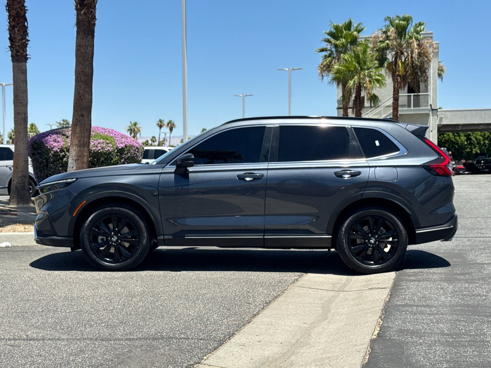 Used 2023  Honda Sport Touring image 6