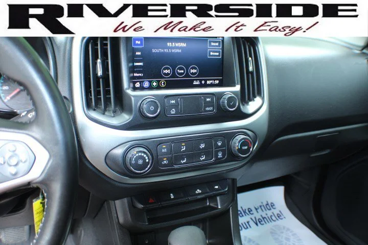 Used 2022 Satin Steel Metallic Chevrolet LT image 10