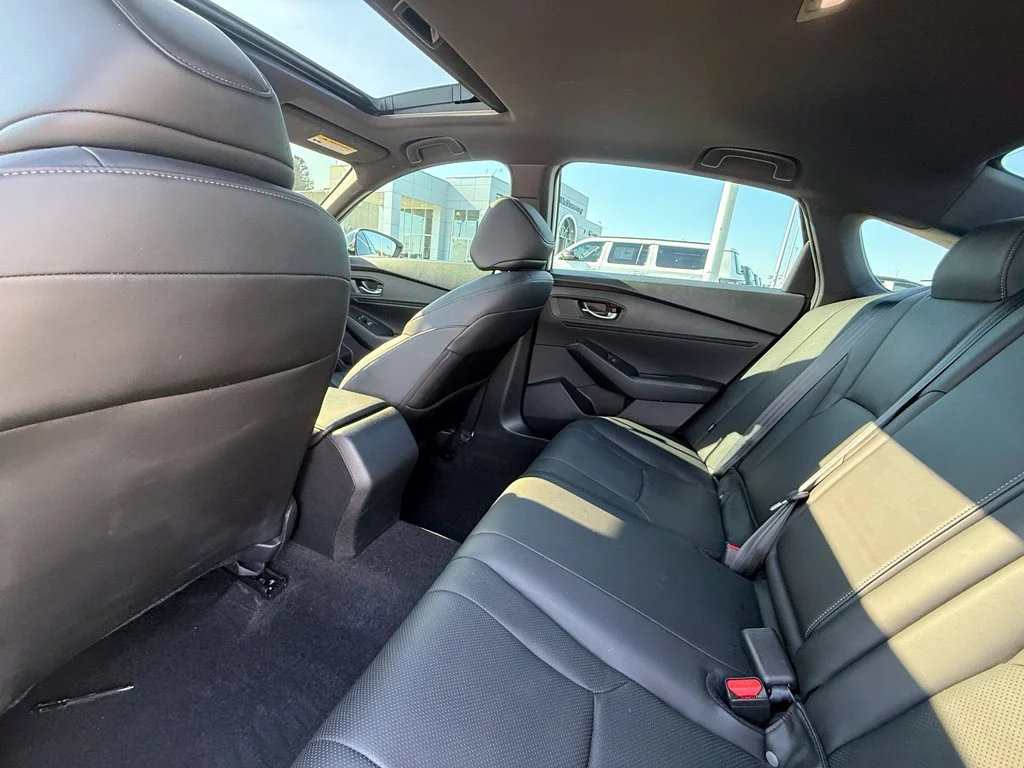 Used 2023 White Honda Sport-L image 23