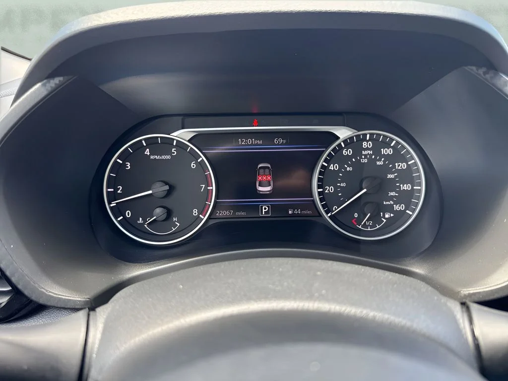 Used 2025 Blue Nissan SV image 22