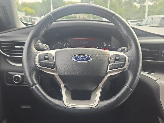 Used 2023  Ford XLT image 30