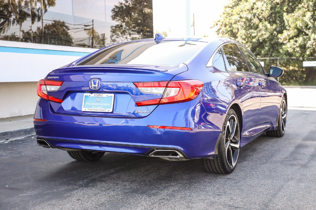 Used 2020 Still Night Pearl Honda Sport image 11
