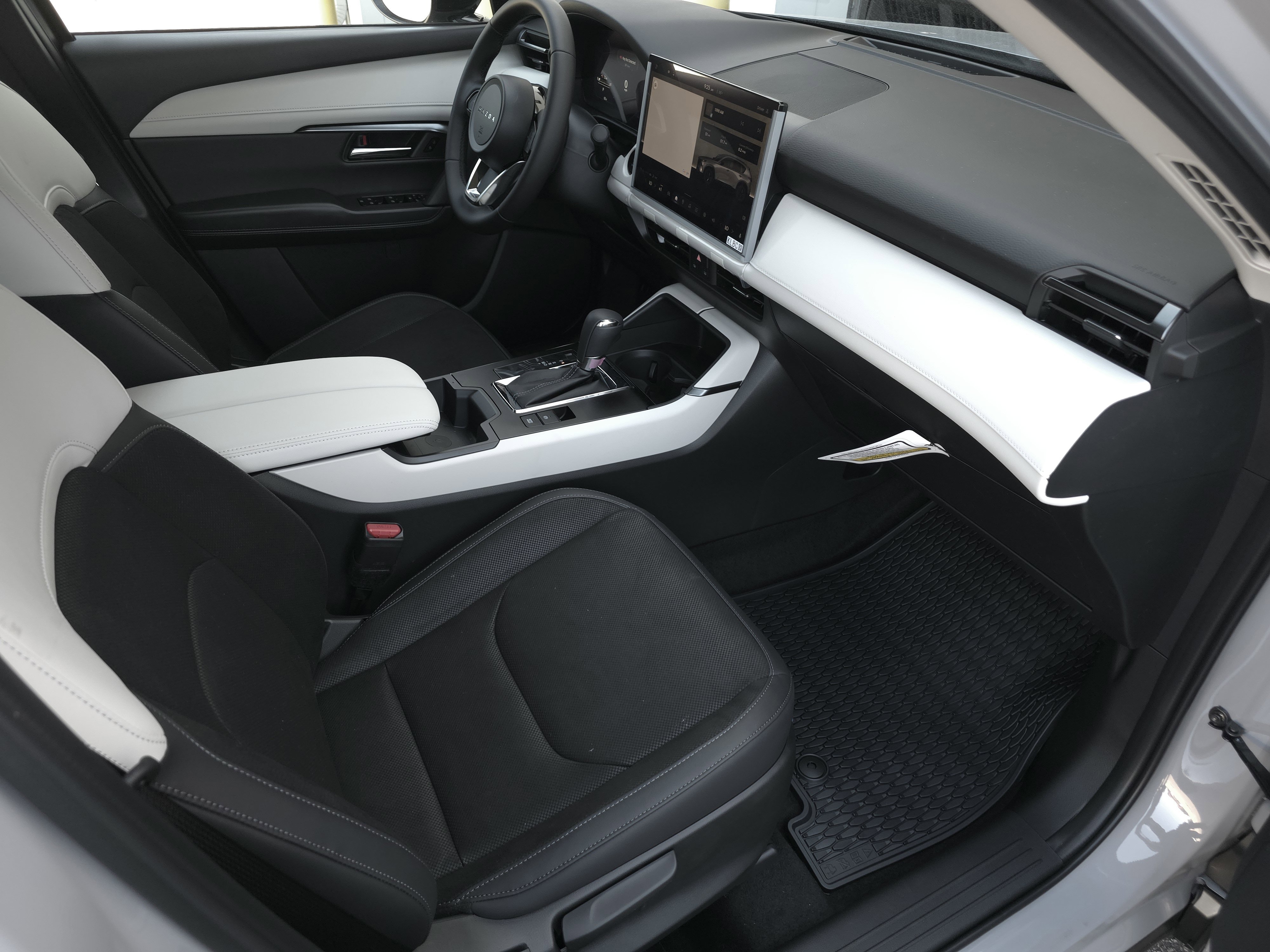 New 2026 Aero Gray Metallic Mazda 2.5 S Preferred AWD image 39