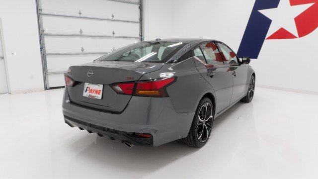 Used 2025 Gun Metallic Nissan SR image 6