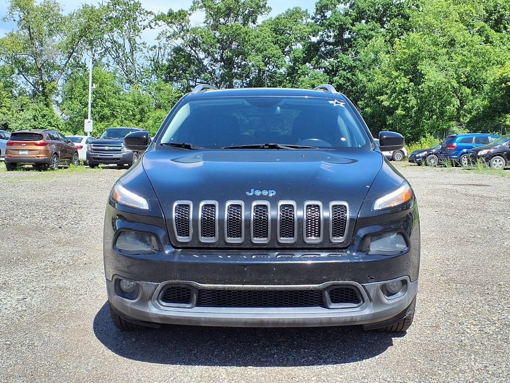 Used 2018 Jeep Cherokee North with VIN 1C4PJLCB3JD618286 for sale in Howell, MI