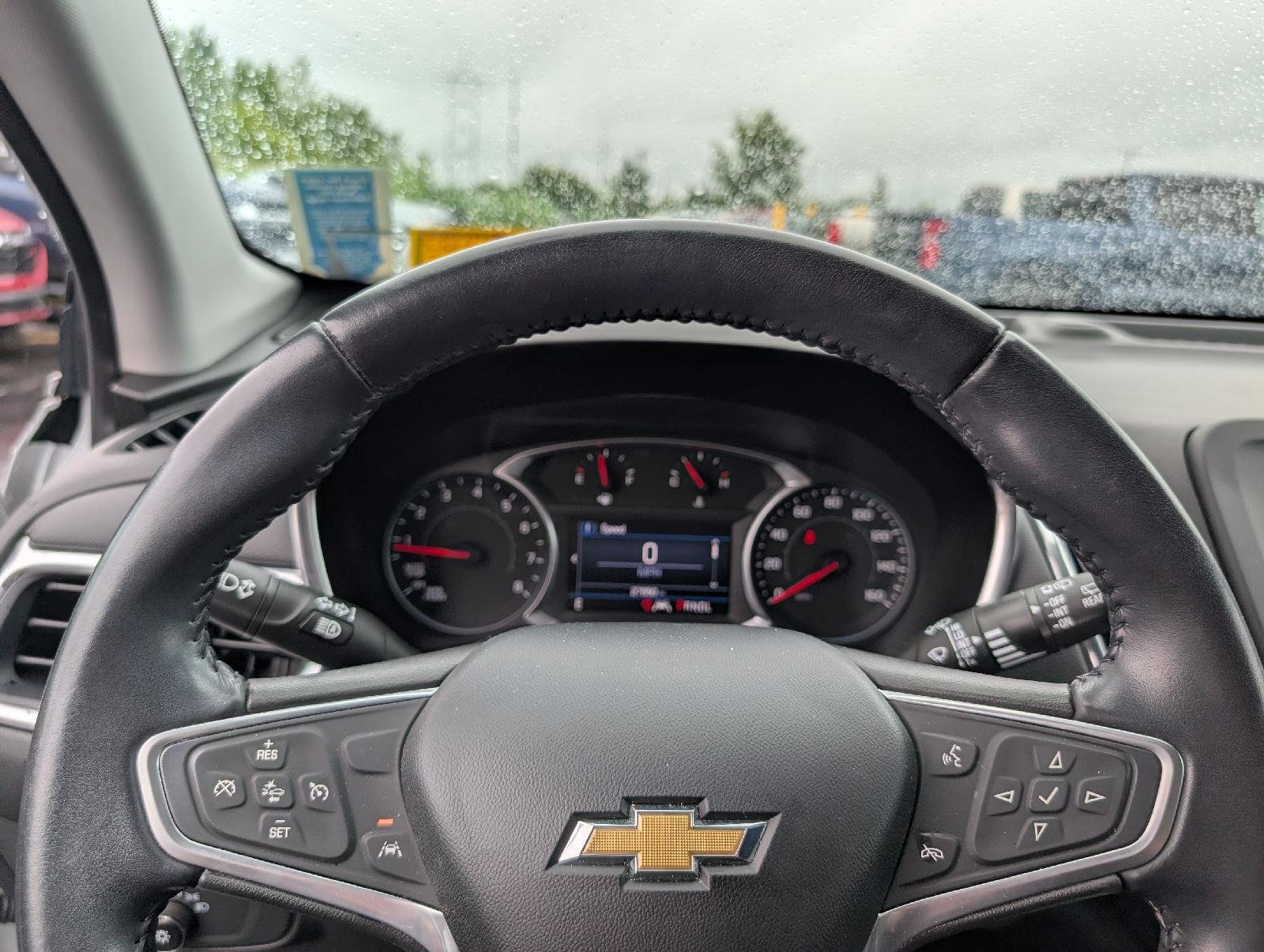 Used 2022 Silver Ice Metallic Chevrolet LT image 15