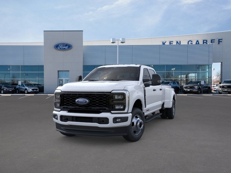 New 2026 Oxford White Ford XL image 2
