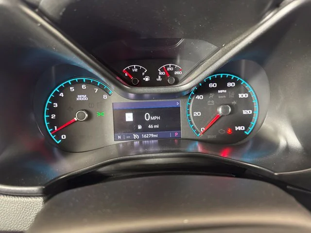 Used 2020 Gray Chevrolet ZR2 image 18