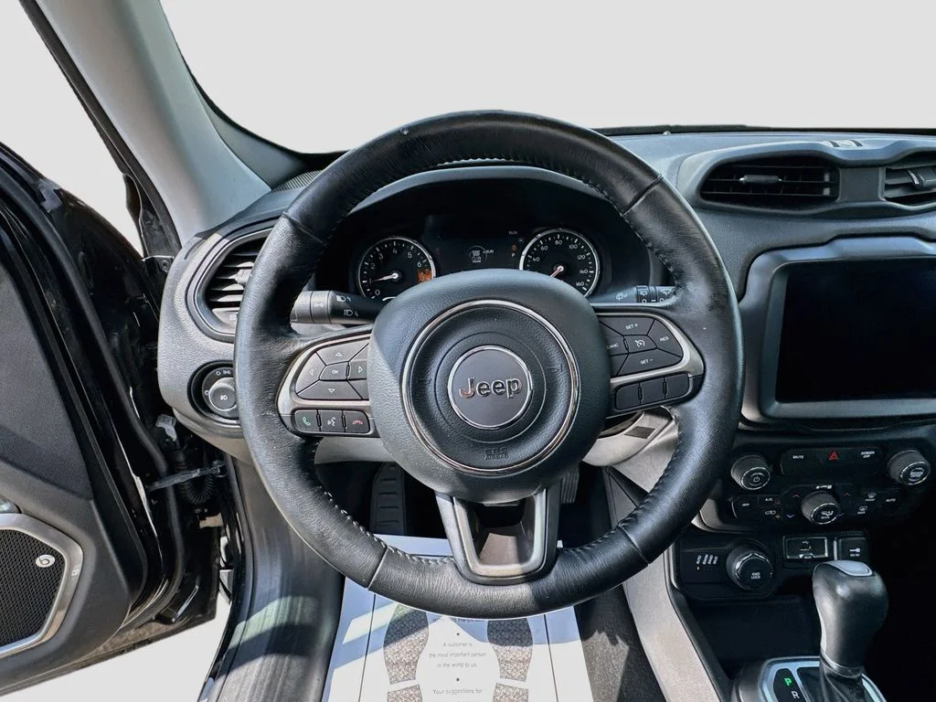 Used 2018 Black Jeep Limited image 12
