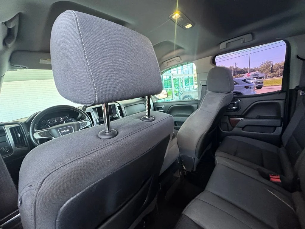 Used 2014 Black GMC SLE image 22