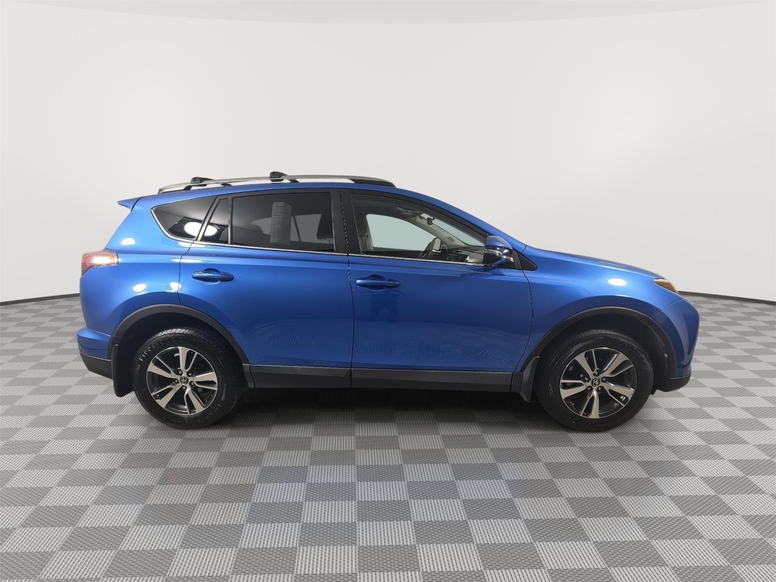 Used 2017 Electric Storm Blue Toyota XLE image 13