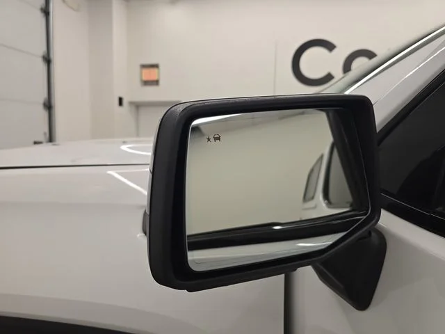 Used 2023 Summit White GMC AT4 image 36