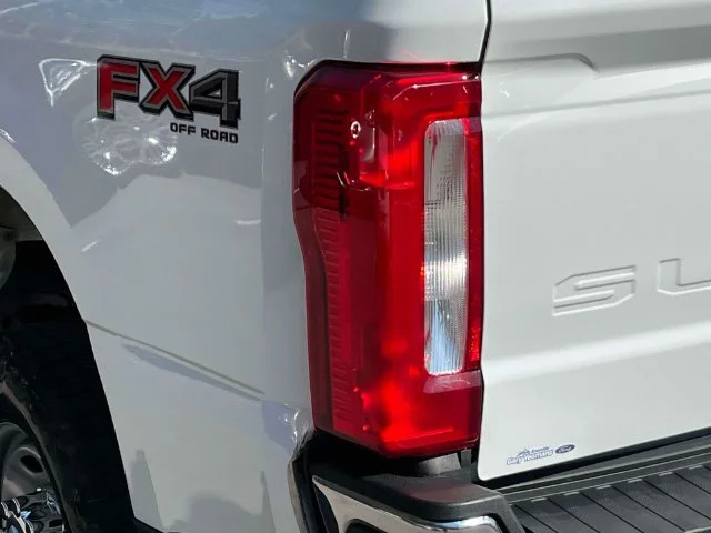 Certified Used 2026 Oxford White Ford XL image 10