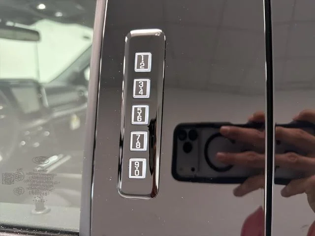 New 2026 Star White Metallic Tri-Coat Ford F-350® Lariat® image 29