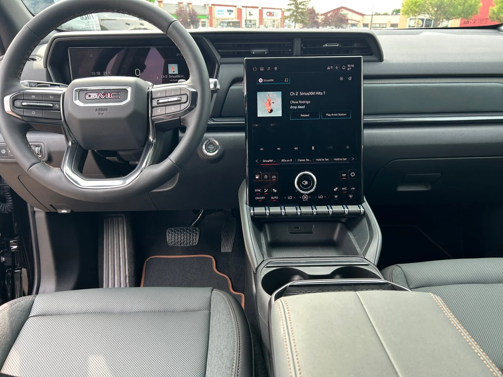 New 2027 Ebony Twilight Metallic GMC AWD AT4 image 19