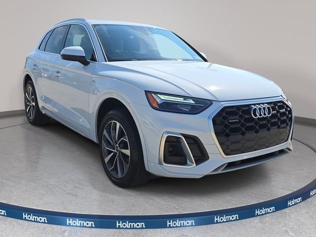 Used 2023 White Audi 45 S line Premium image 4