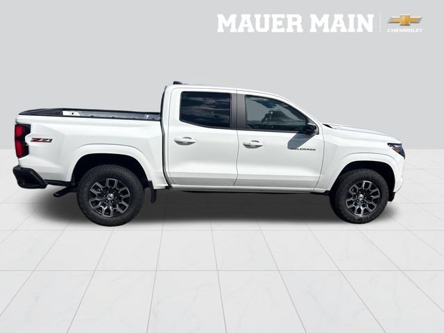 New 2026 Summit White Chevrolet Z71 image 7