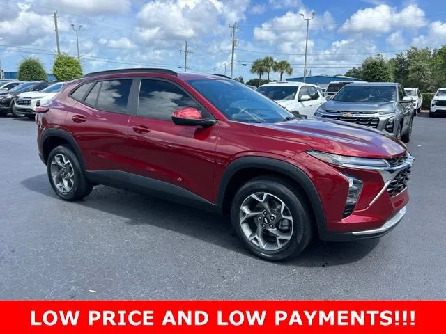 2024 Chevrolet Trax LT's photo
