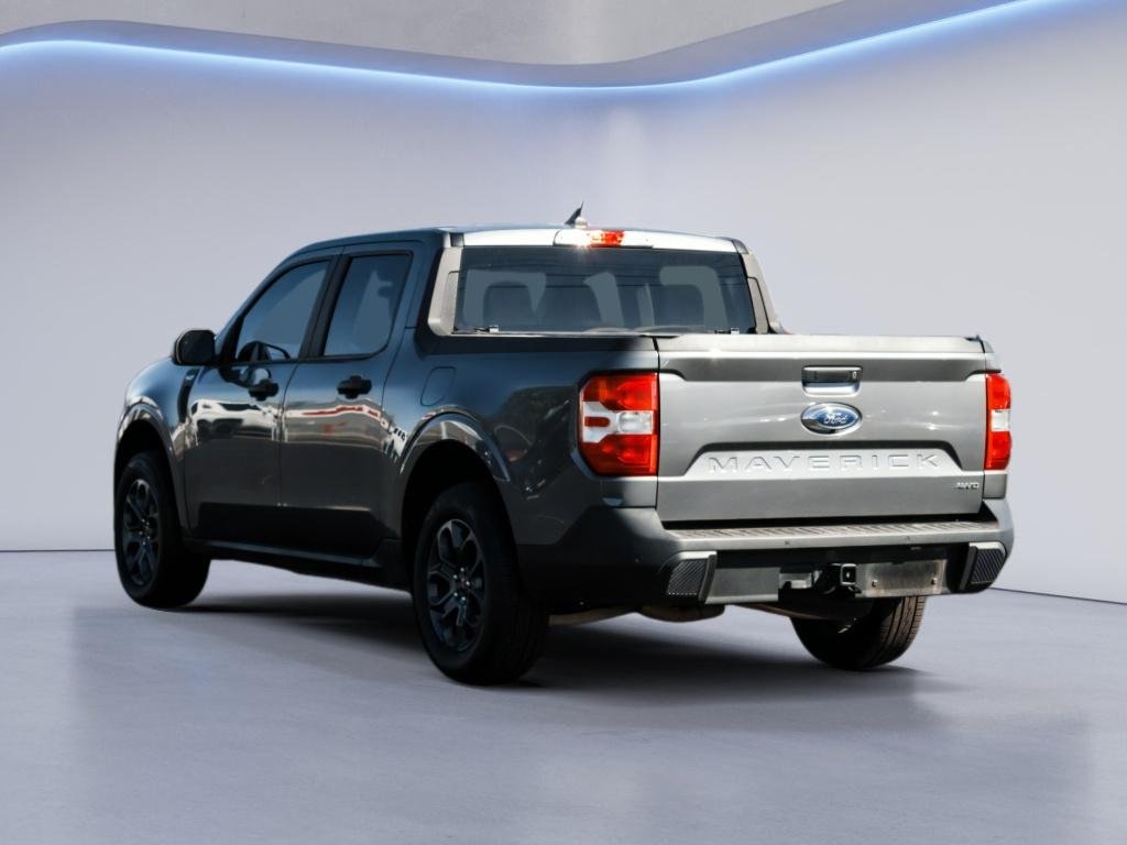 Used 2024 Carbonized Gray Metallic Ford XLT image 7