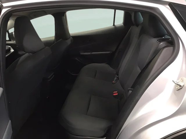 Used 2025  Toyota LE image 9