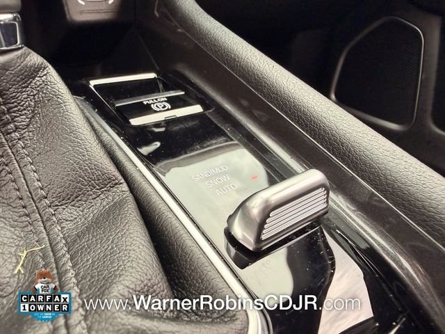 Used 2024 White Jeep Latitude image 34