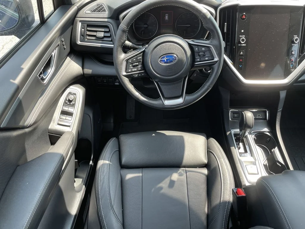 Used 2026 Sapphire Blue Pearl Subaru Limited image 14