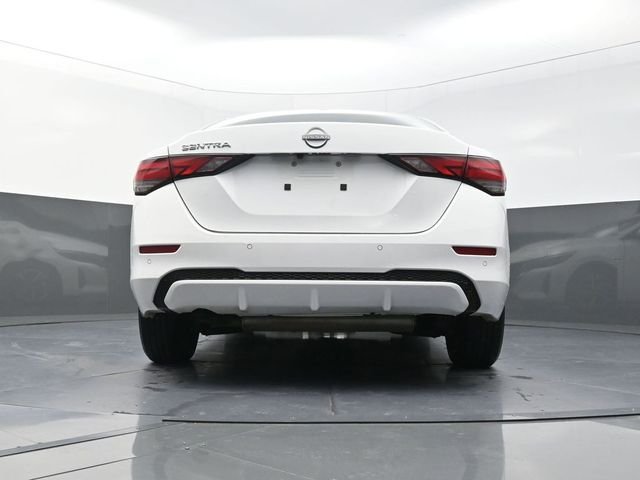 Used 2025 White Nissan SV image 36